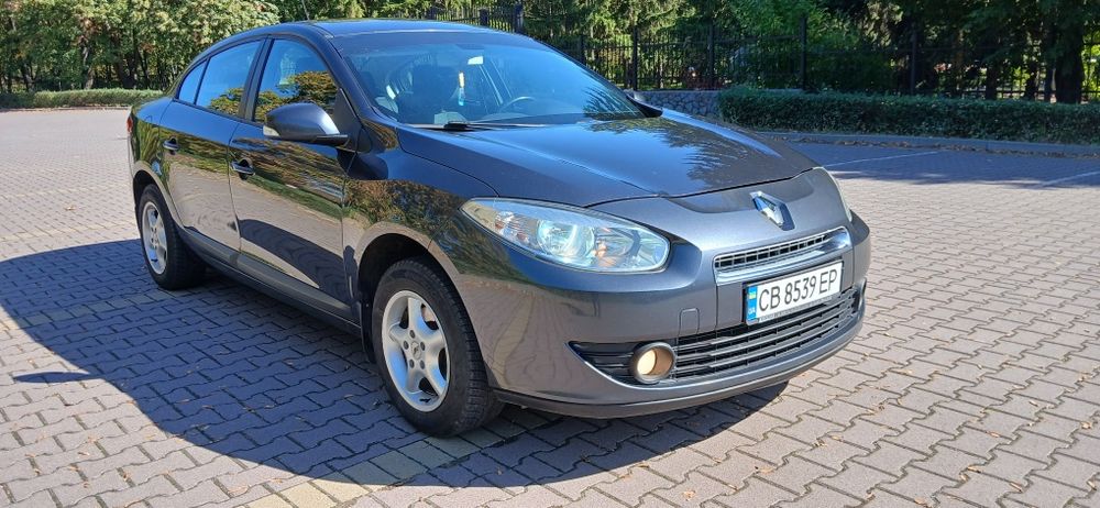 Продам Рено Флюенс