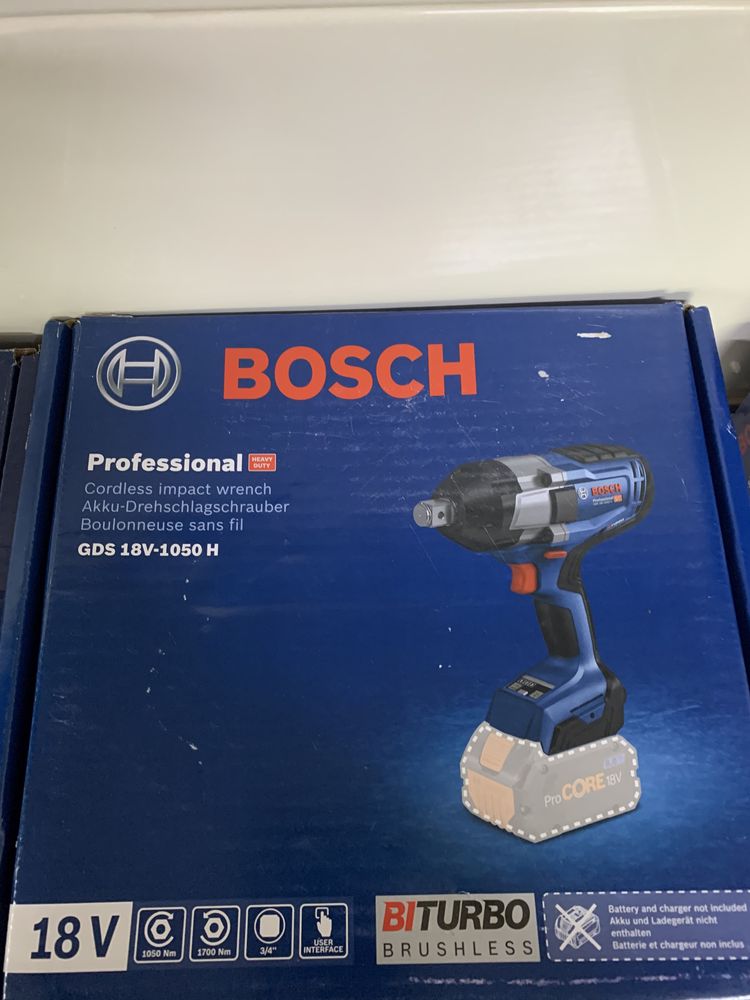 Акумуляторний гайковерт Bosch GDS 18V-1050 Hm