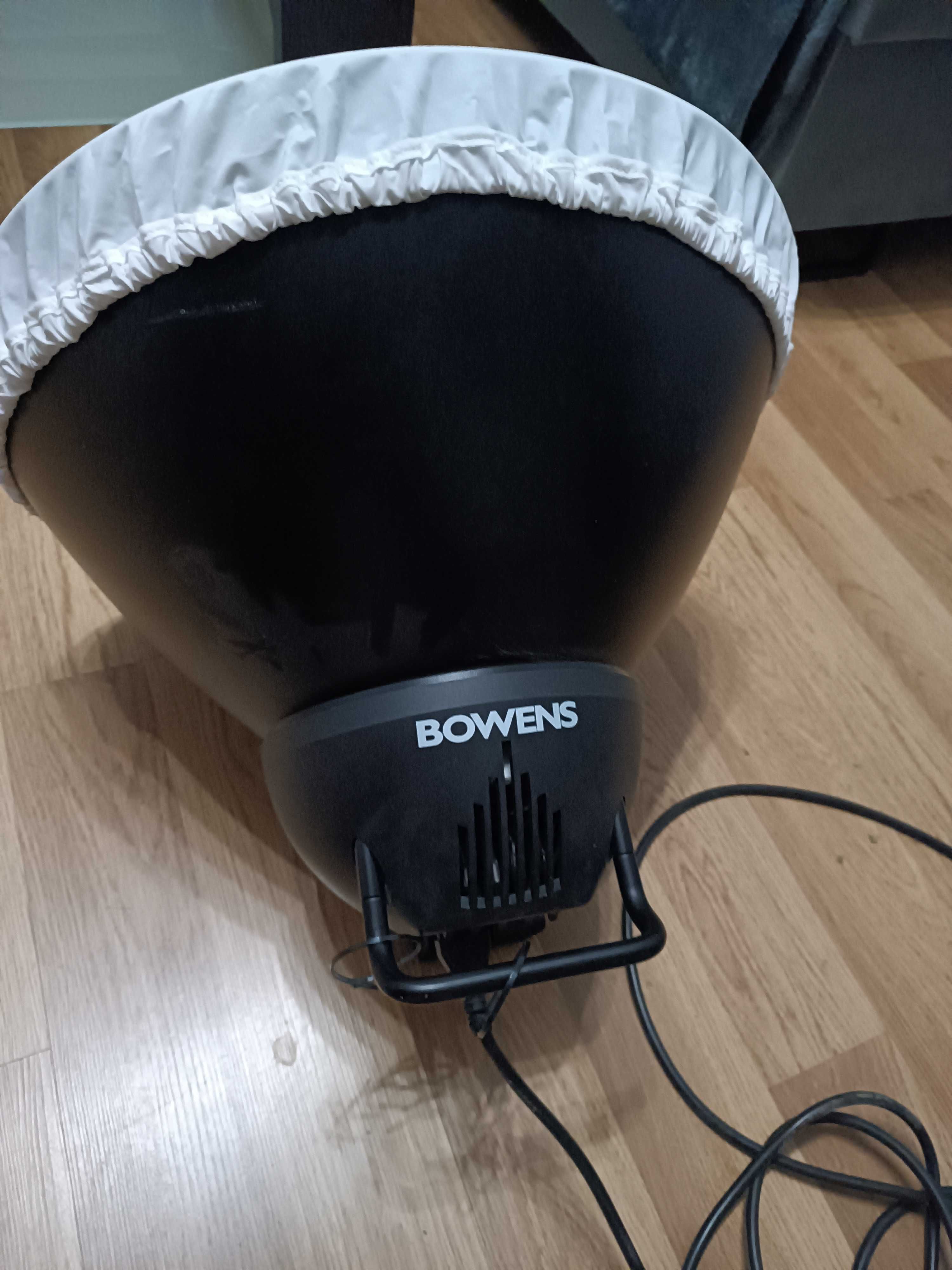 Lampa BOWENS Streamlite 530 bardzo dobry stan