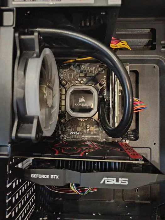 Продам системний блок в гарному стані.