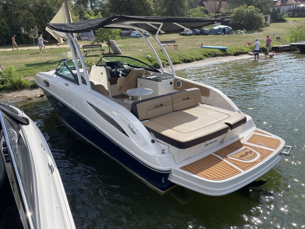 Sea Ray Sundeck 280 8.2 BIG BLOCK