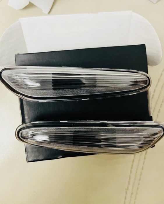 поворотник BMW 13 5 X E81e82e87e88e90e91e92e93 e60e61e83E84освітленяМо