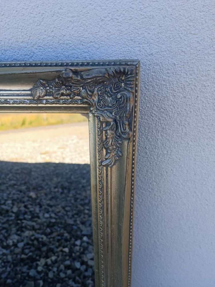 Lustro w ramie ozdobnej 90x70
