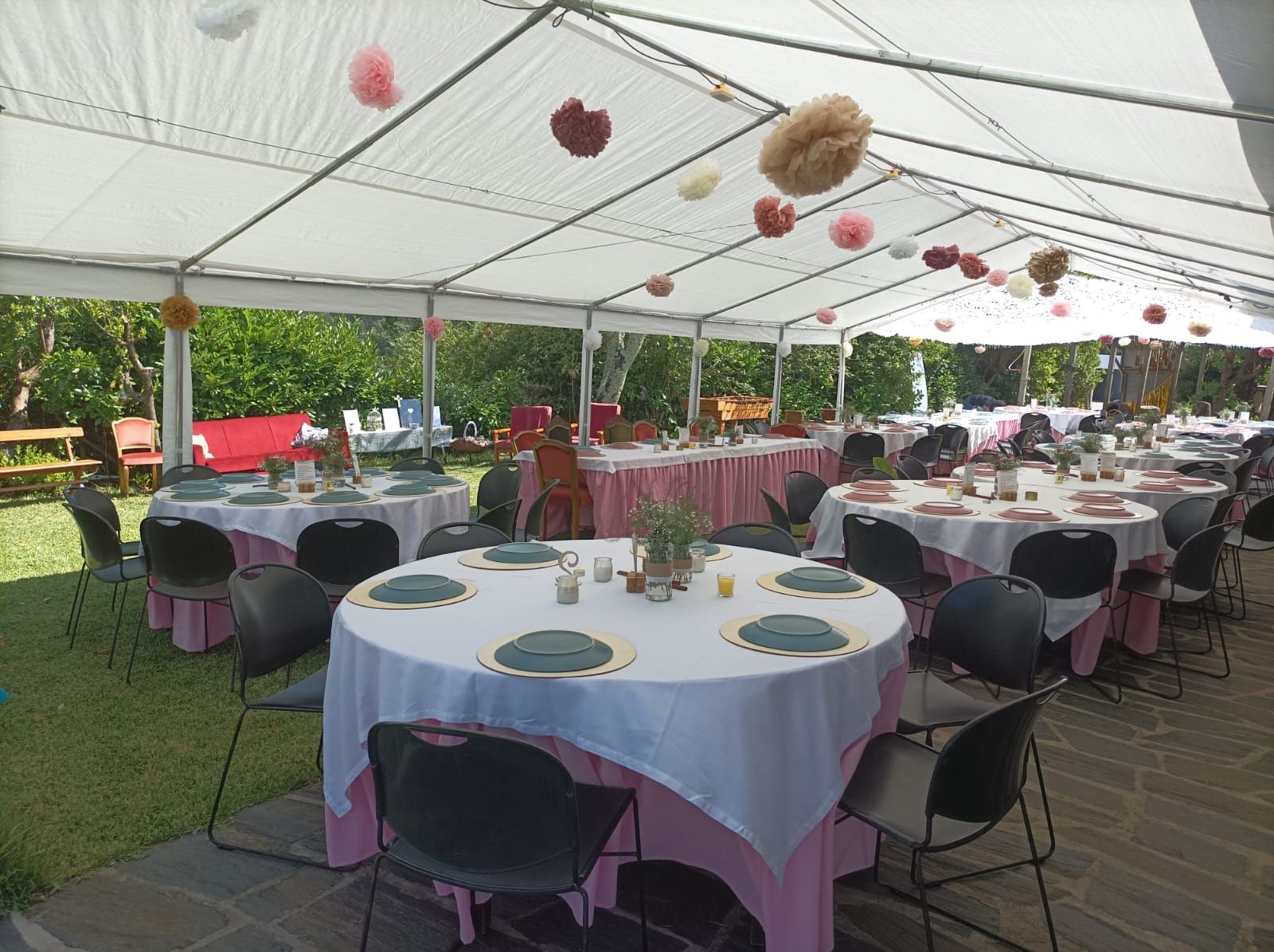 Tenda para Aluguer – 12m x 6m