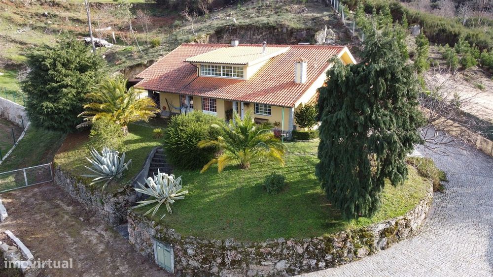 Moradia Isolada T5 Venda em Seia, São Romão e Lapa dos Dinheiros,Seia