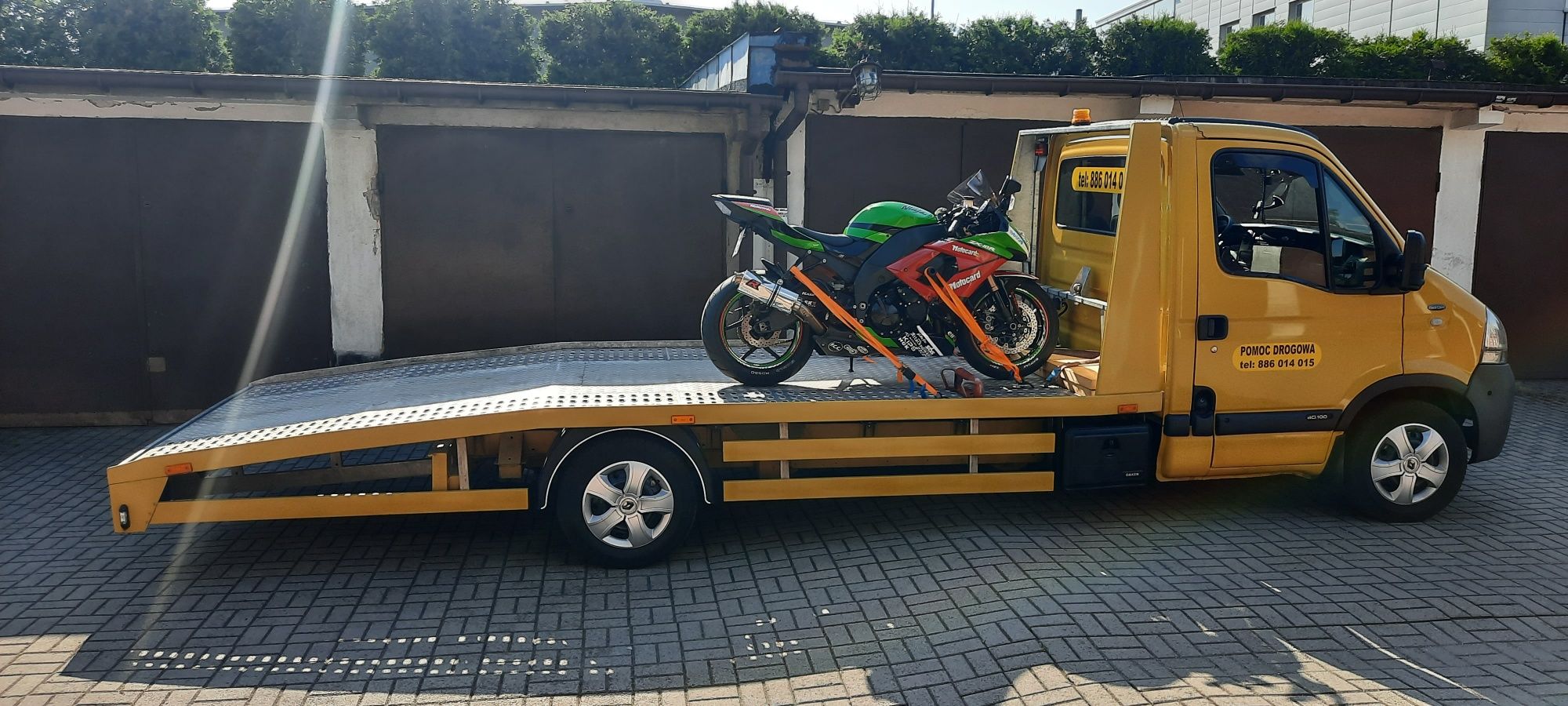 Holowanie Laweta Transport Pomoc Drogowa Katowice śląsk SPRAWDŹ CENĘ!!