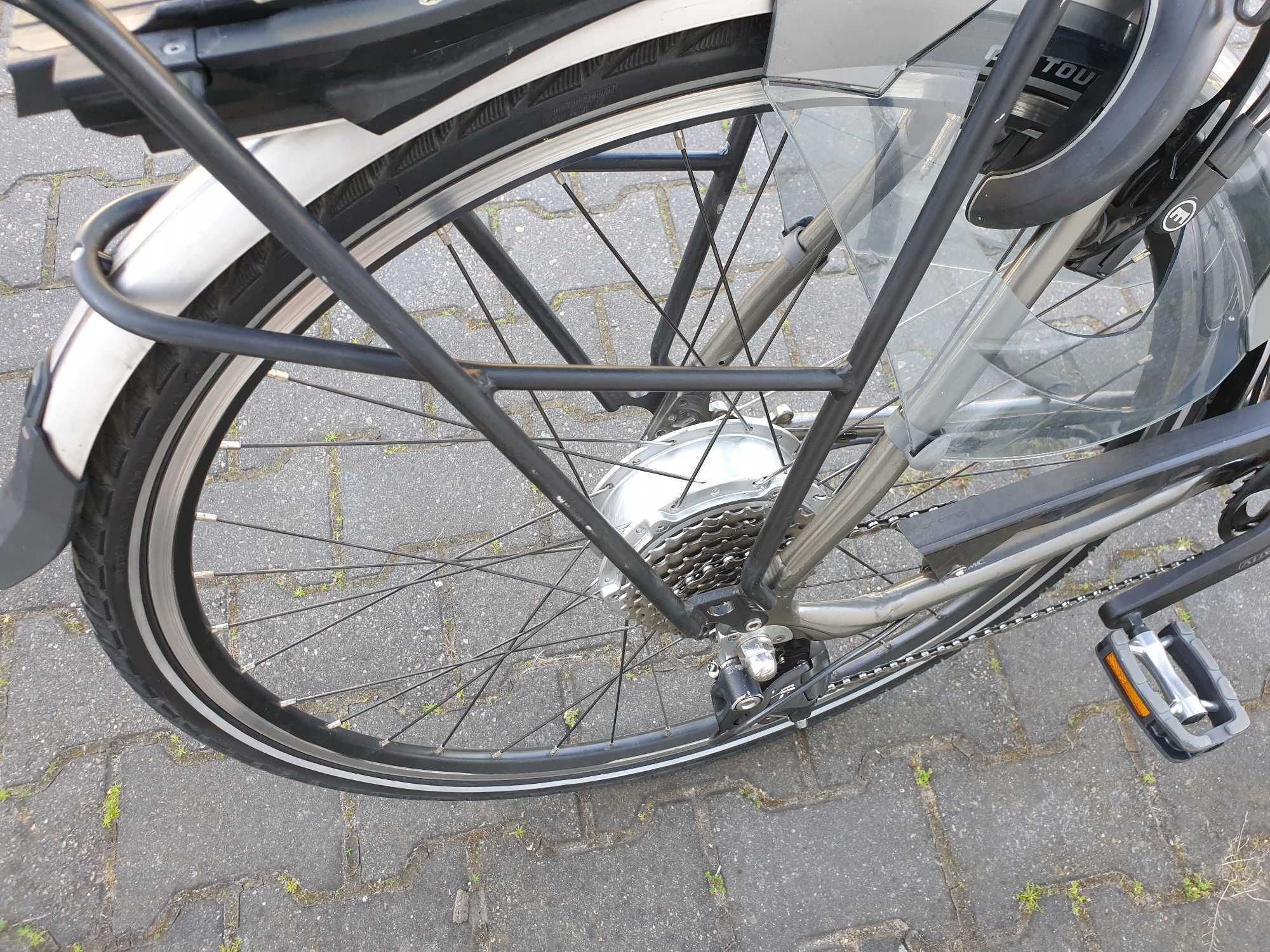 Koło RYDE 28" tylne z silnikiem Bafang 36V 250W i kasetą 10 rzędową