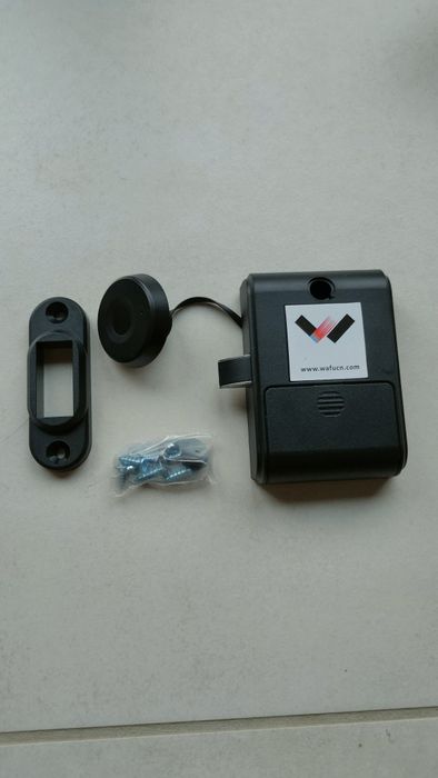 Zamek meblowy Smart z czytnikiem biometrycznym