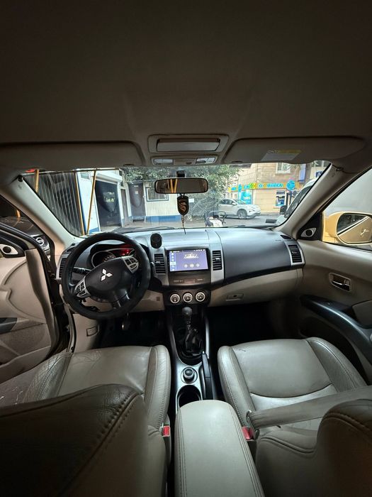 Авто для зсу mitsubishi outlender xl