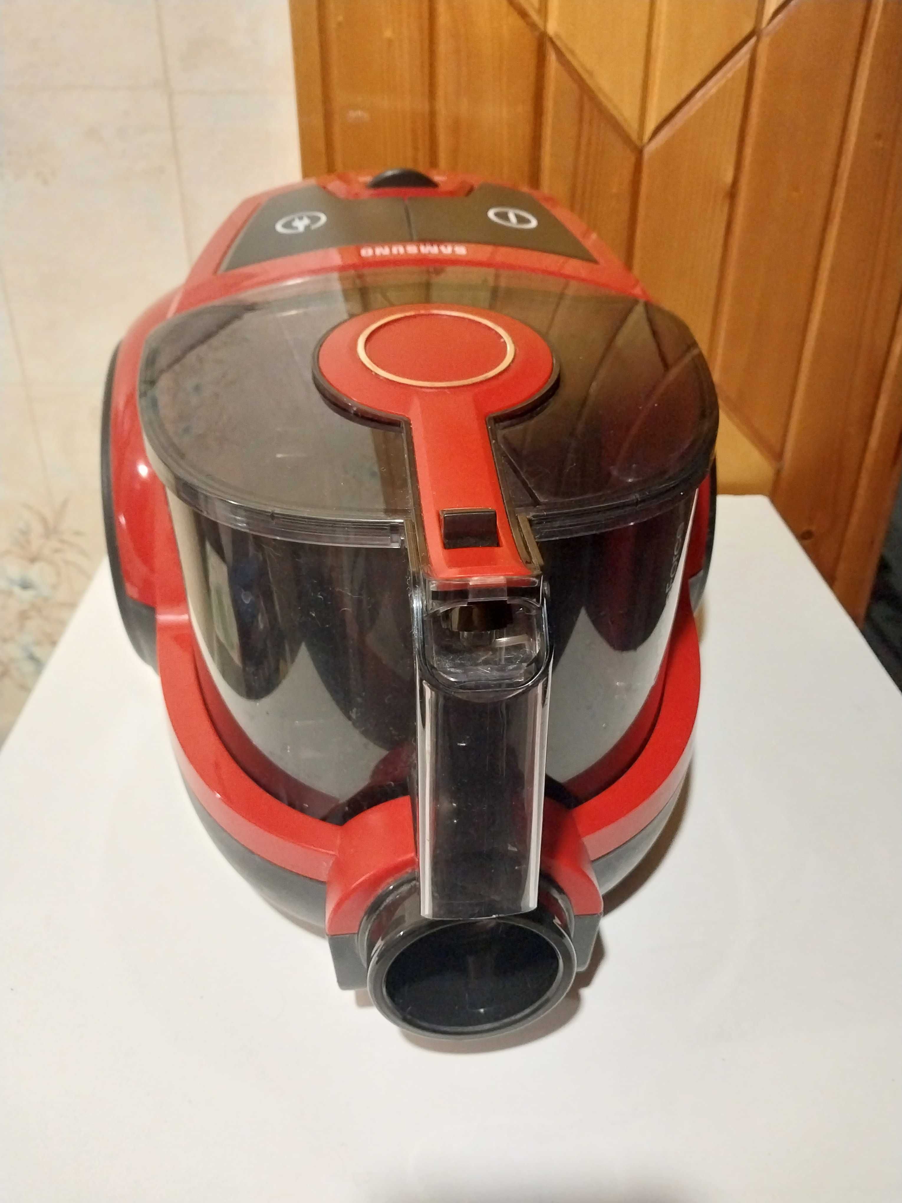 пылесос SAMSUNG VC07R302MVR
