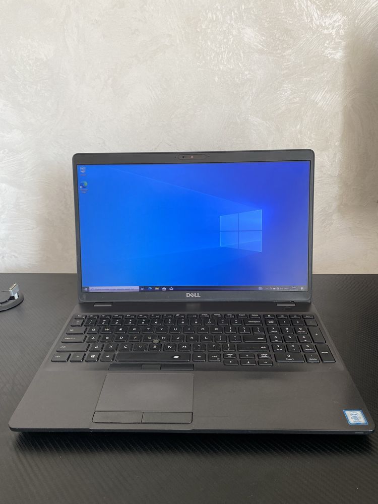 Ноутбук Dell Latitide 5501