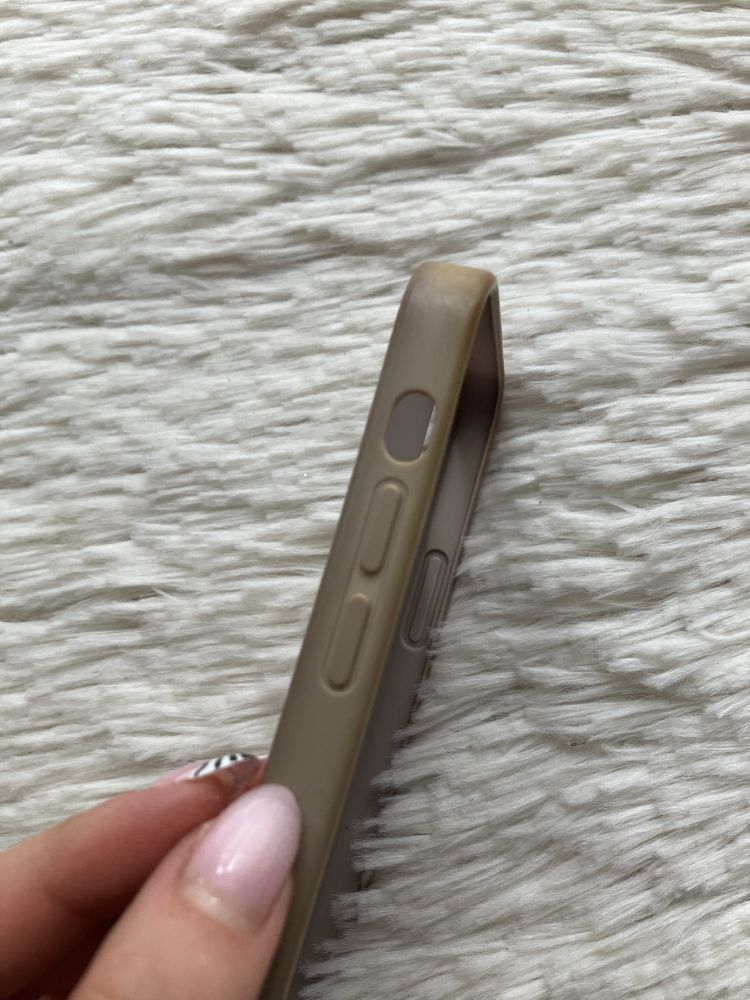 case iphone 12 mini / 13 mini guess