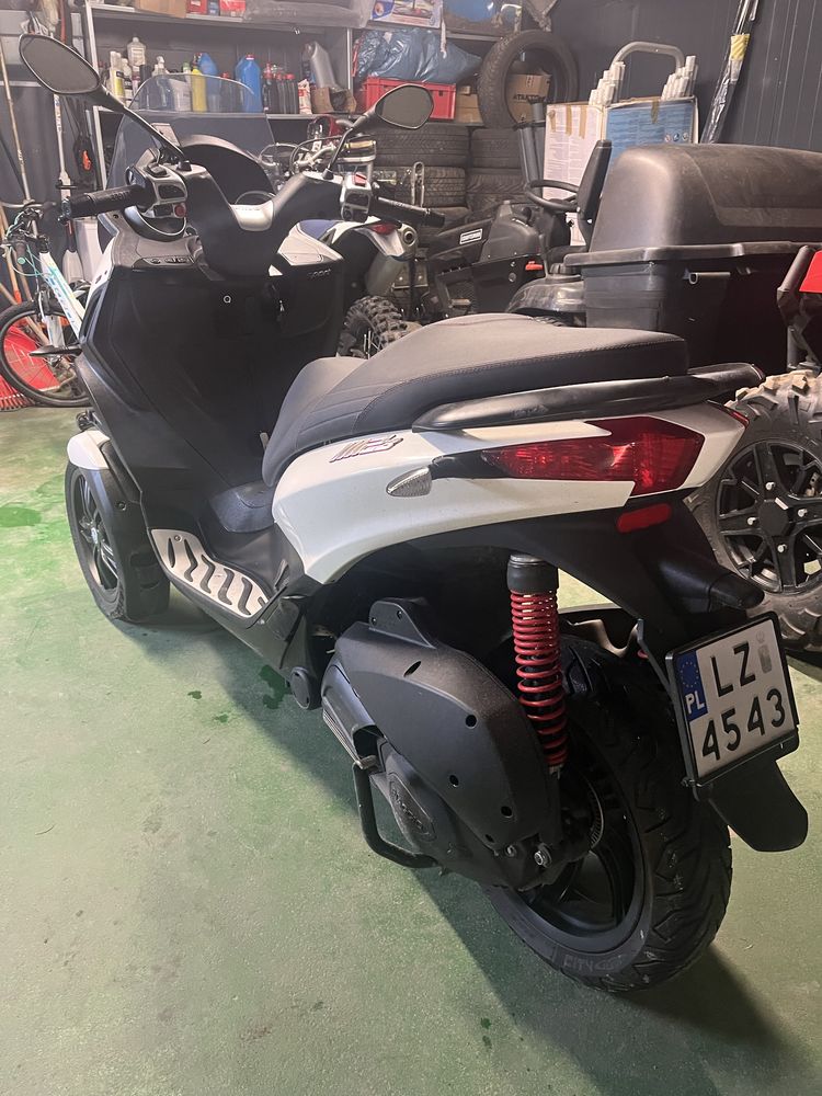 Piaggio mp3 300 kat.B faktura vat