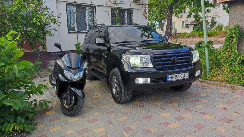 Yamaha Majesty 400 2009 год Срочно