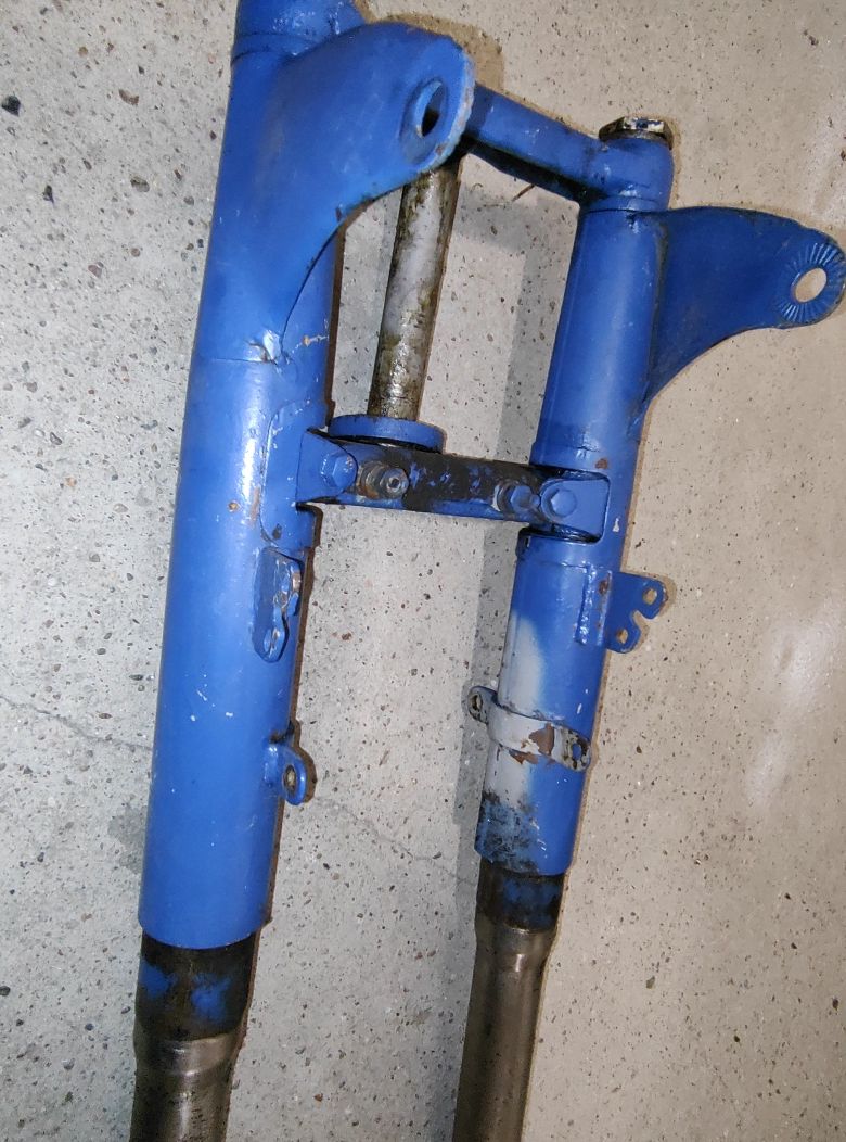Przednie zawieszenie Ural M63