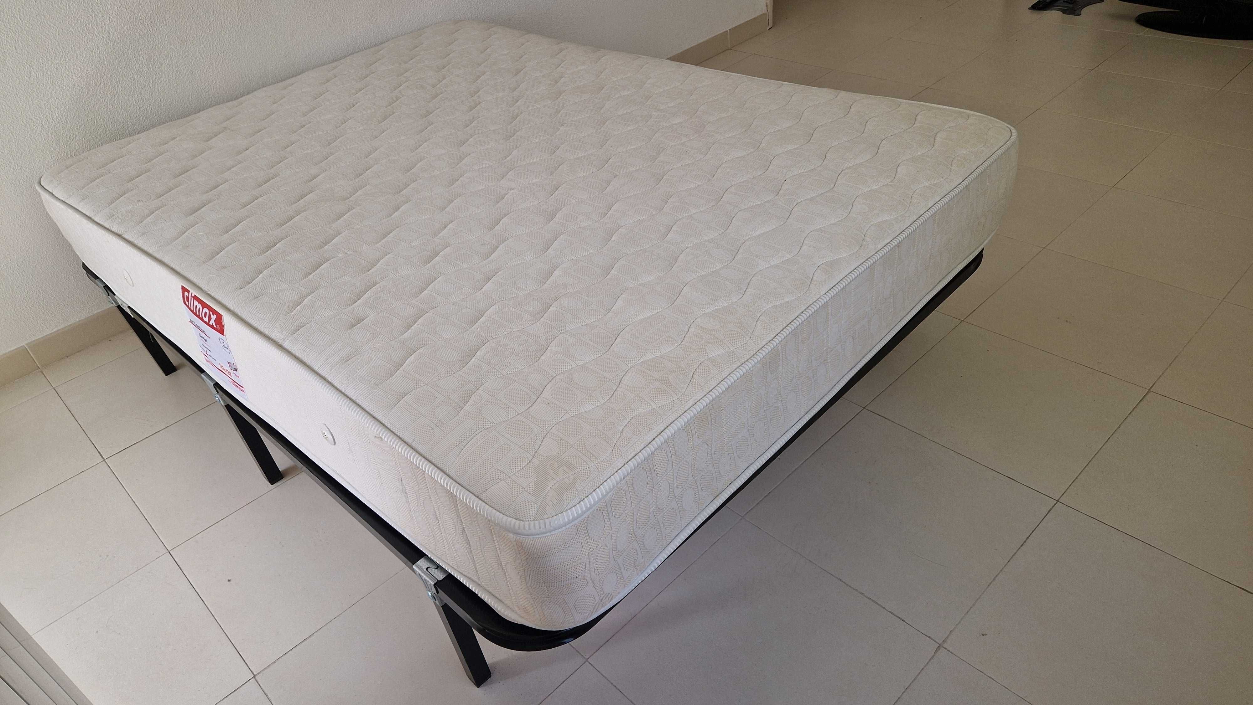 Sommier de ripas e colchão Climax