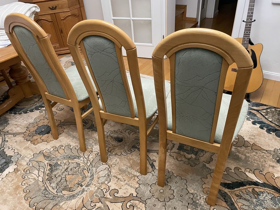 Sprzedam krzesla tapicerowane