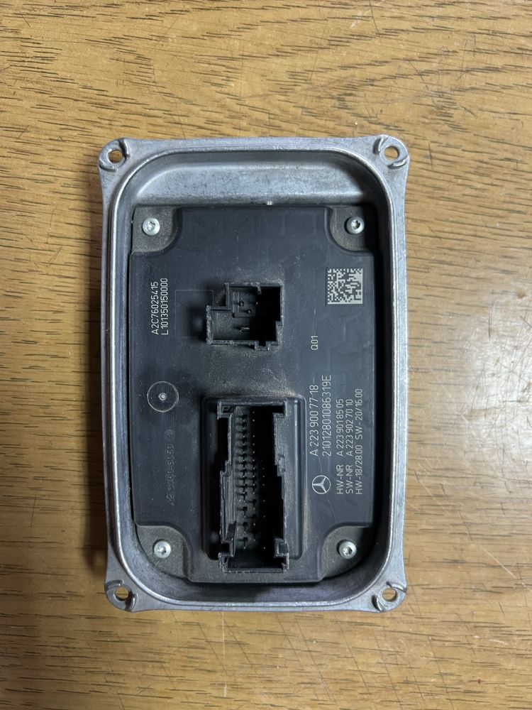 Блок керування фари Mercedes W223 2020-2025 A2239007718