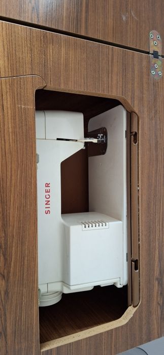 Máquina de costura SINGER