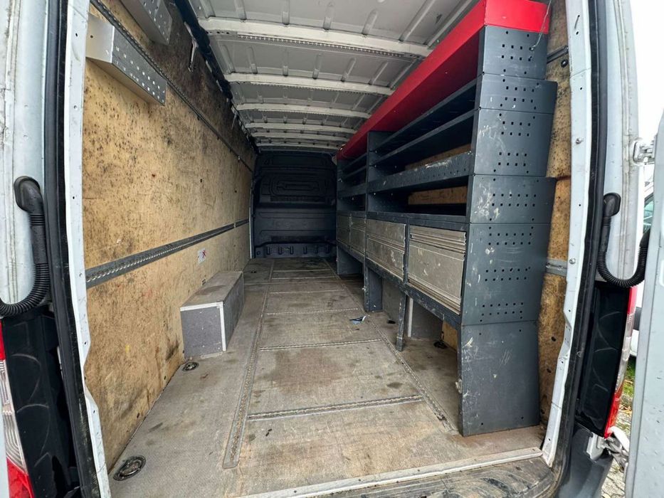 Mersedes-benz sprinter 319