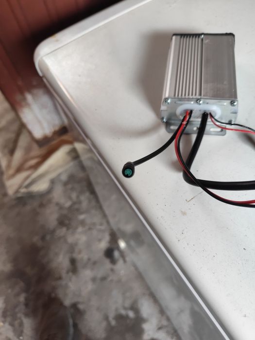 Controlador de velocidade, centralina para trotinete e bicicleta elétr