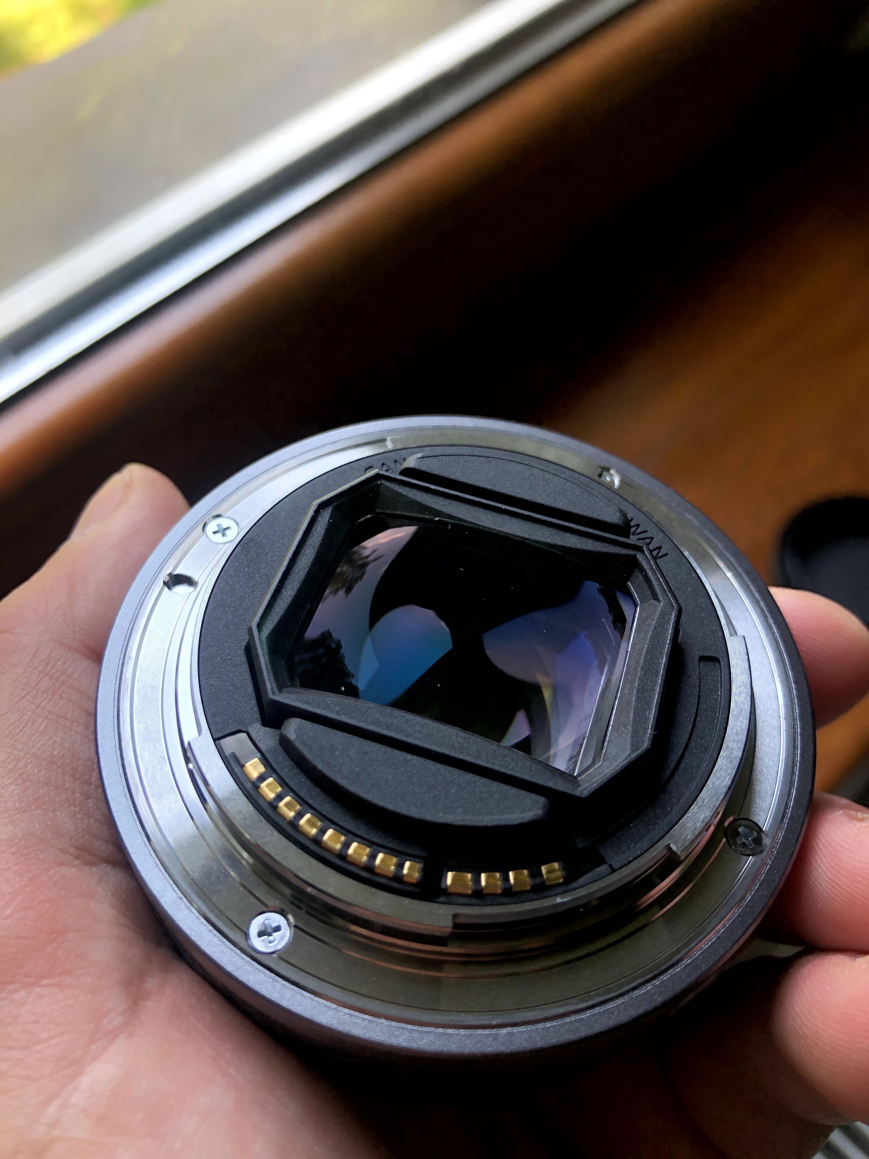 Canon RF 28mm f/2.8 STM