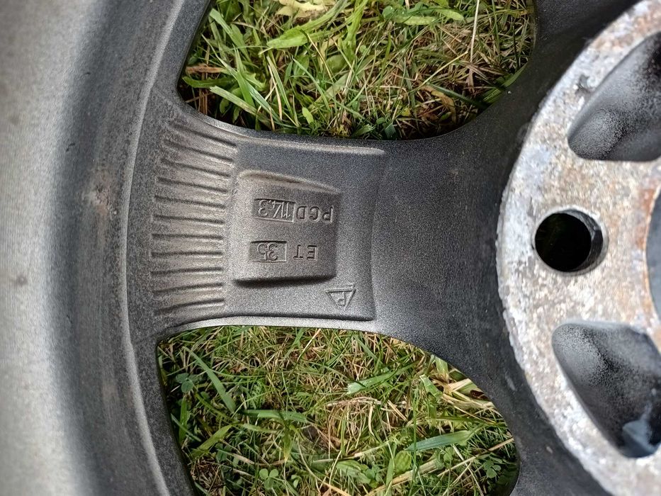 koła komplet lato 215 70 R16  ET35  5x114,3   6 1/2 J X16H  TPMS