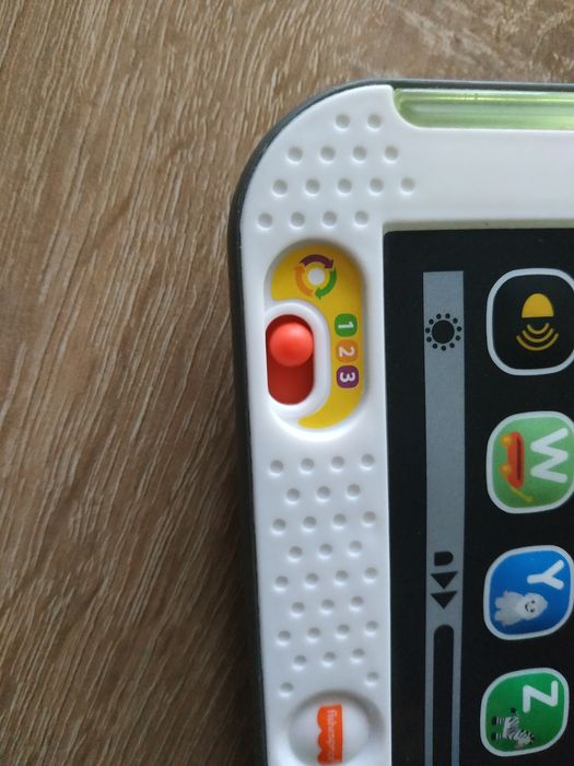 Tablet Fisher Price dla najmłodszych
