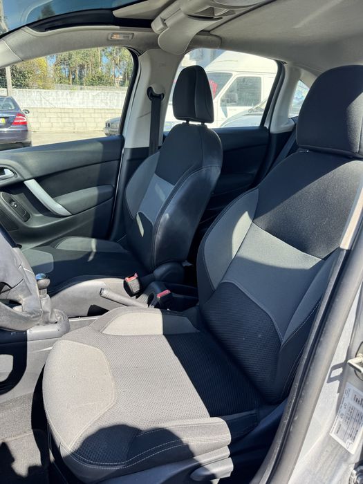 Citroen C3 1.2i 82CV