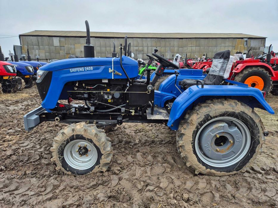 Трактор Шифенг 240В Новый капот 2025 года