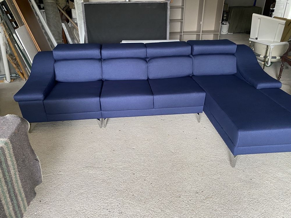 Sofa em tecido novo