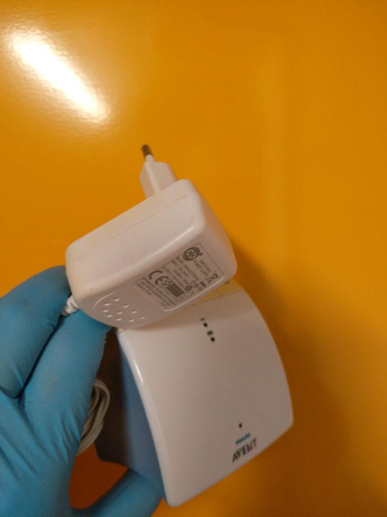Elektroniczna niania Philips Avent (na części)