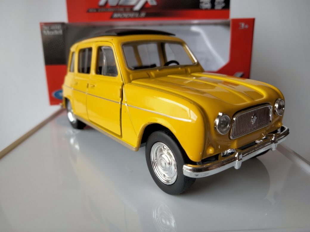 1/36 Renault 4 L "Teto de Lona" (1965)