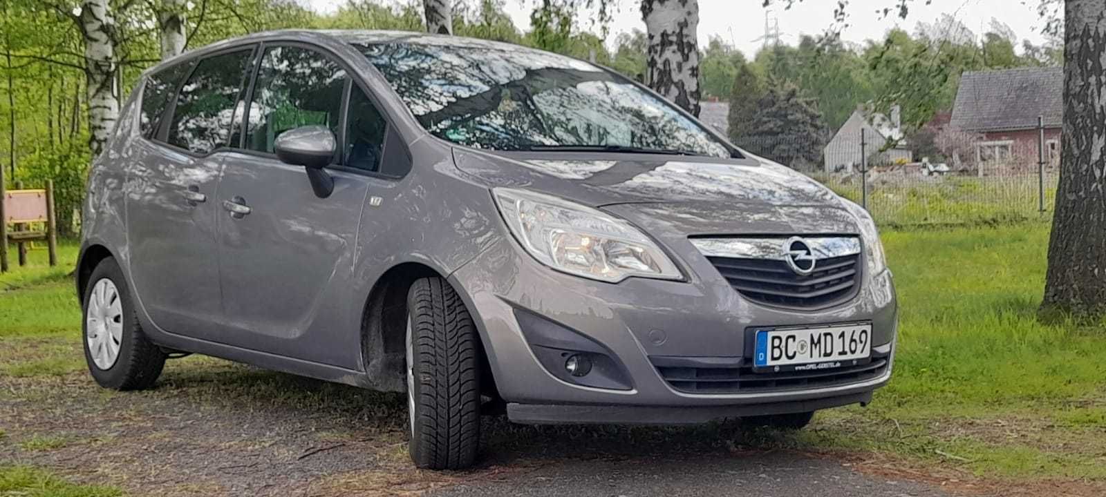 Opel meriva 1.4 2011r