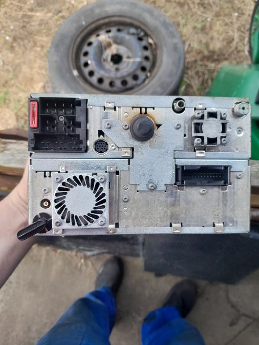 Radio MFD z nawigacją passat b5 fl