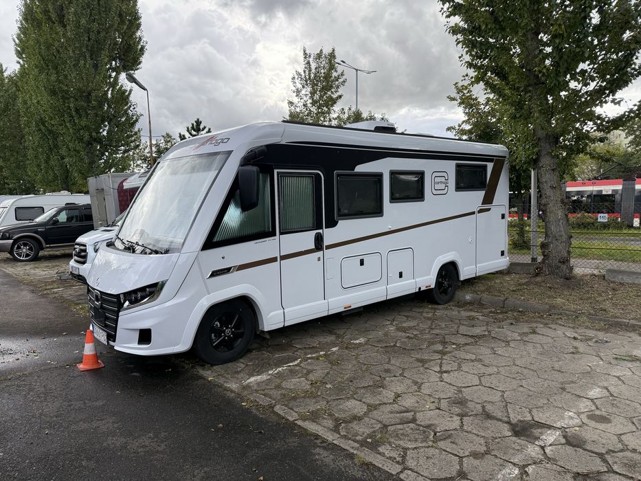 Parking strzeżony Zimowanie przyczep kempingowych kamper bus camper
