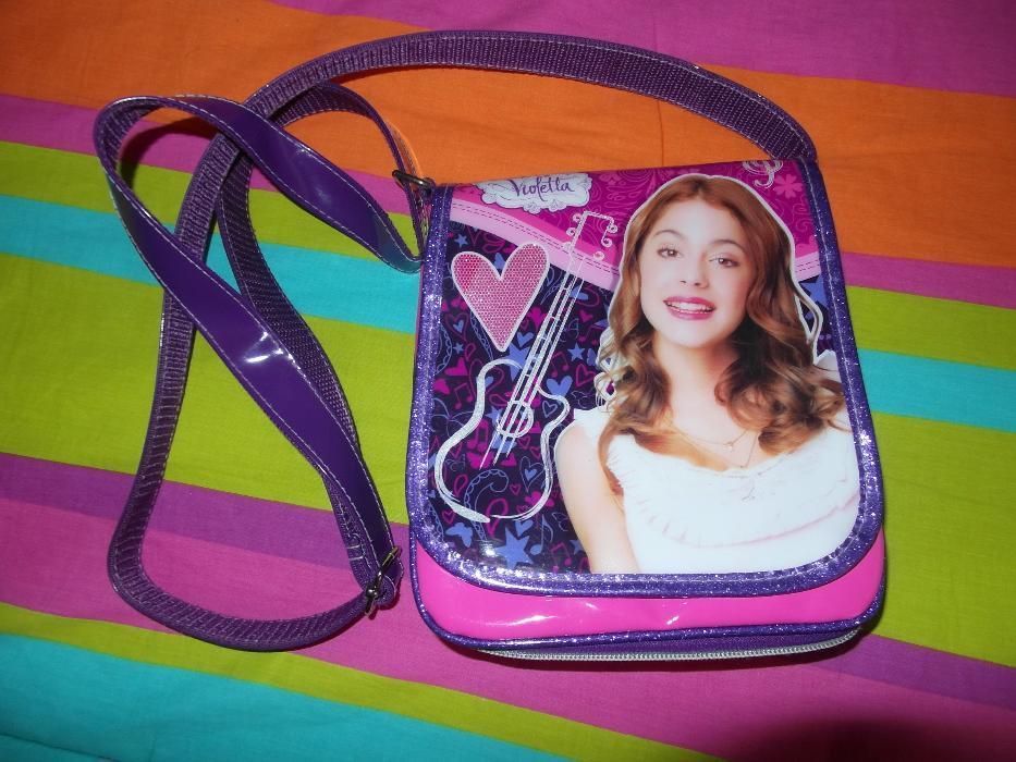 Vendo bolsa da Violetta