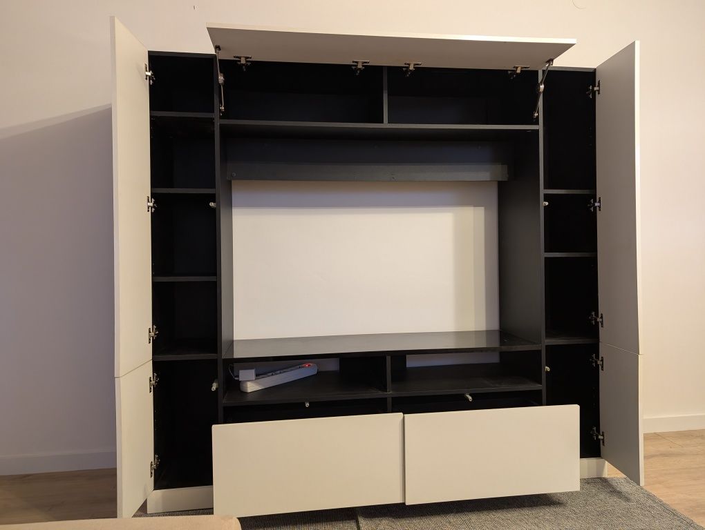 Móvel TV com arrumação escondida branco e preto