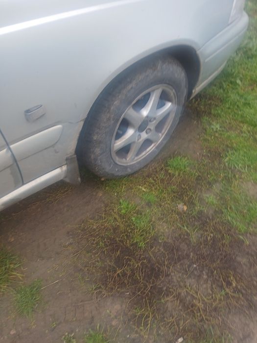 Авто находу сів поїхав