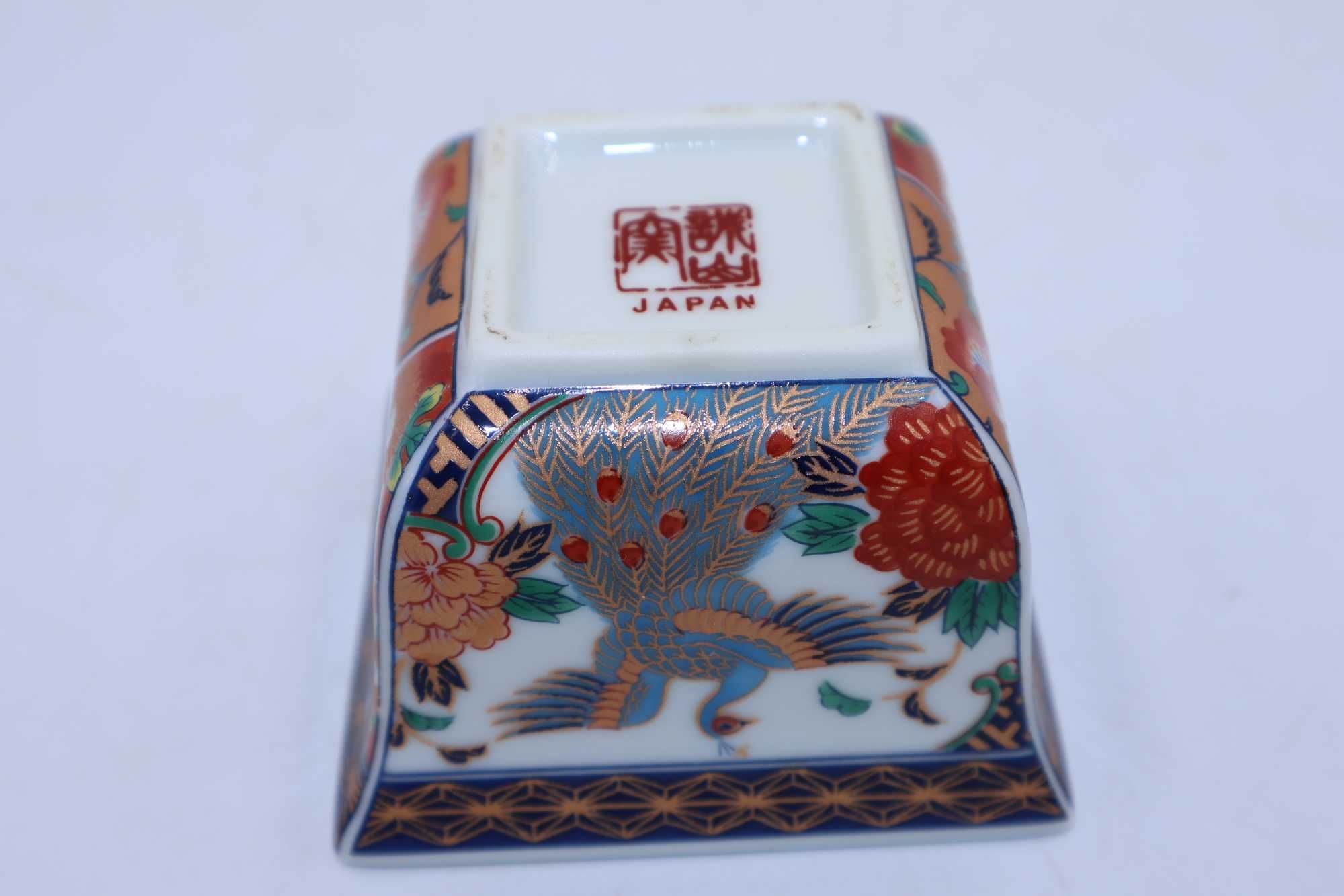 Pojemnik porcelanowy IMARI JAPONIA LSS