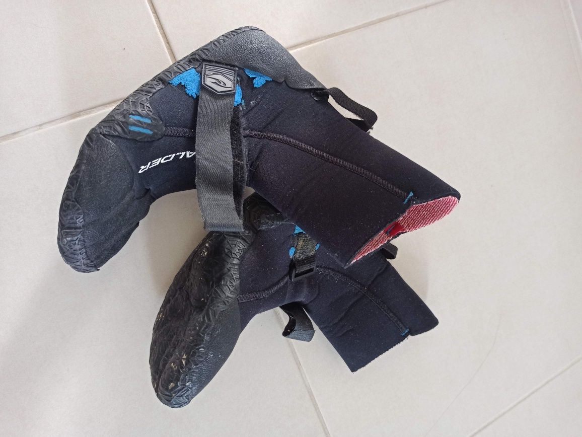 Botas Neo, reef boots surf
