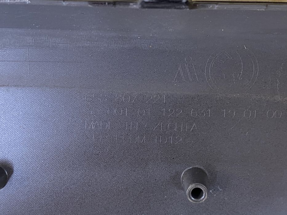 SKODA KAMIQ zderzak przód przedni BLACK