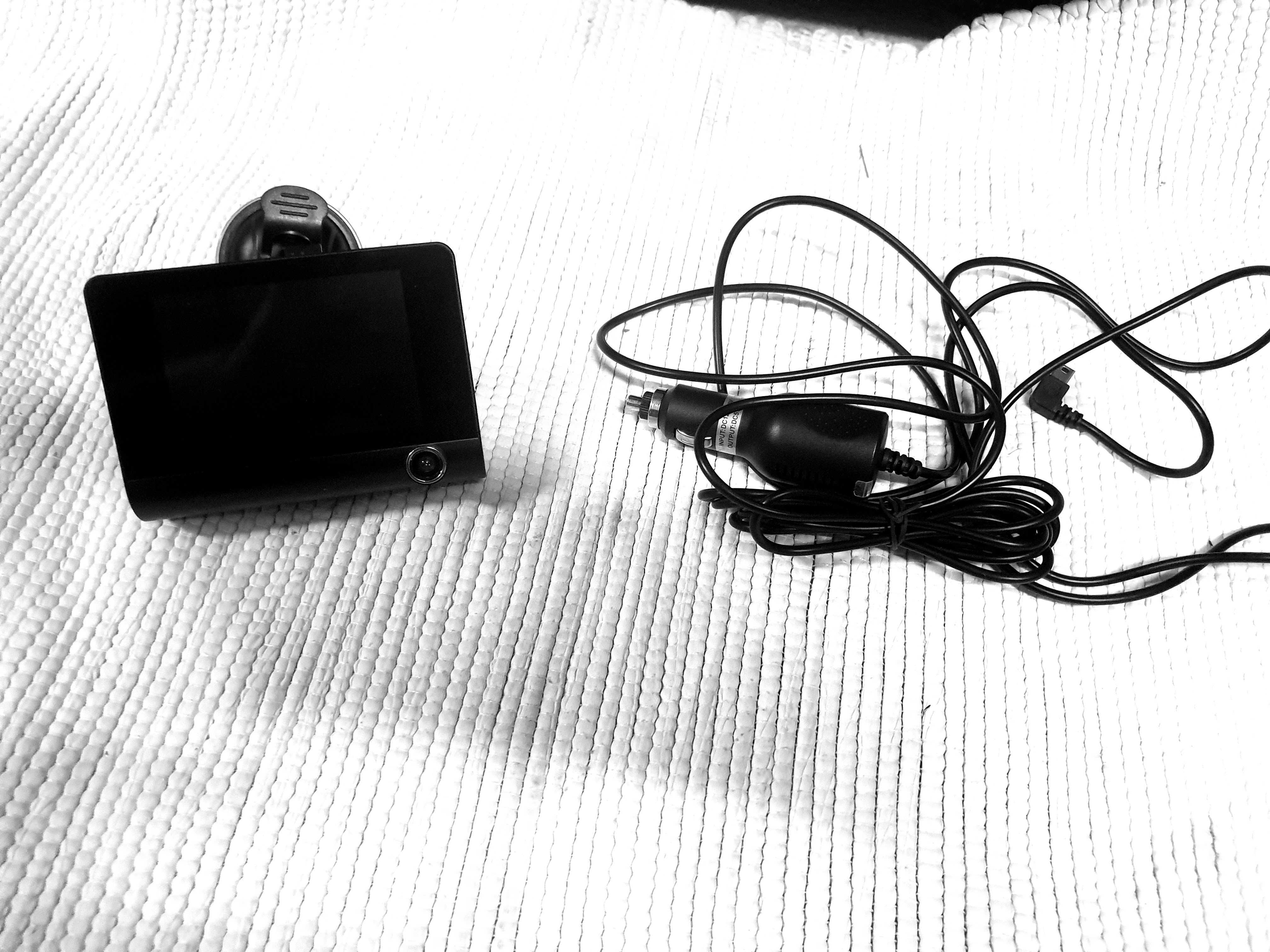 Camara auto com cartão sd inc