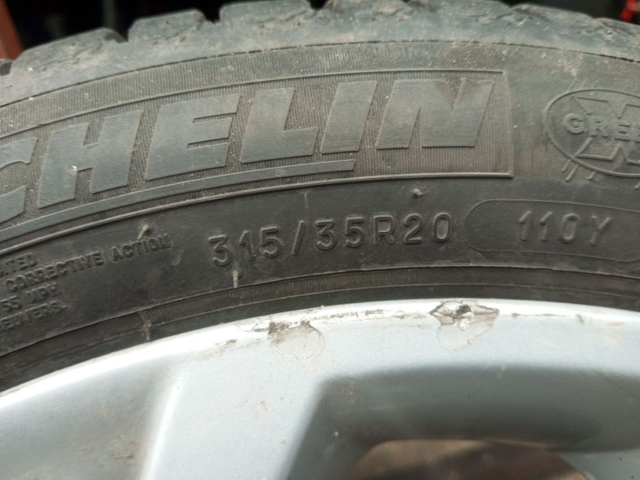 Різноширокі диски r20 на БМВ