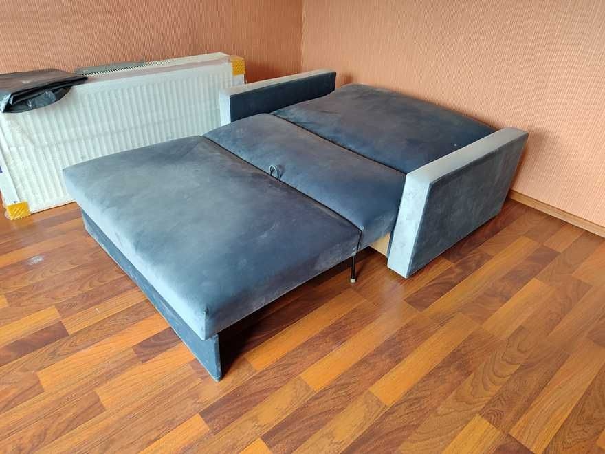 Sofa rozkładana z pojemnikiem na pościel (łóżko 120x190)