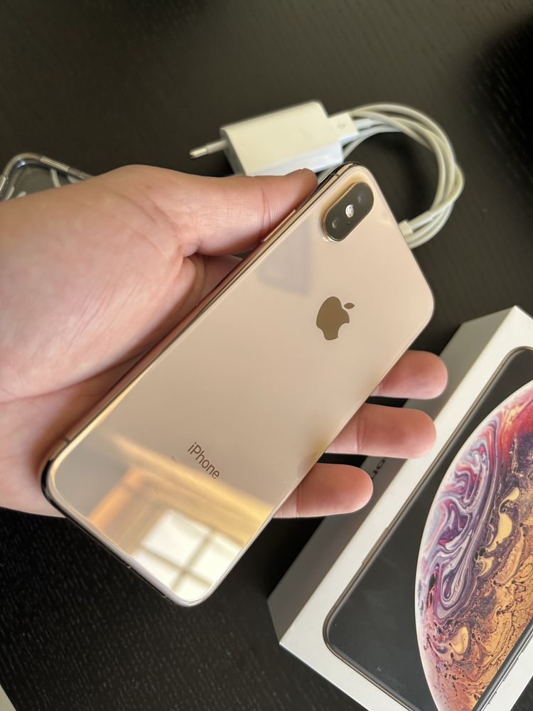 Iphone XS 64Gb dourado