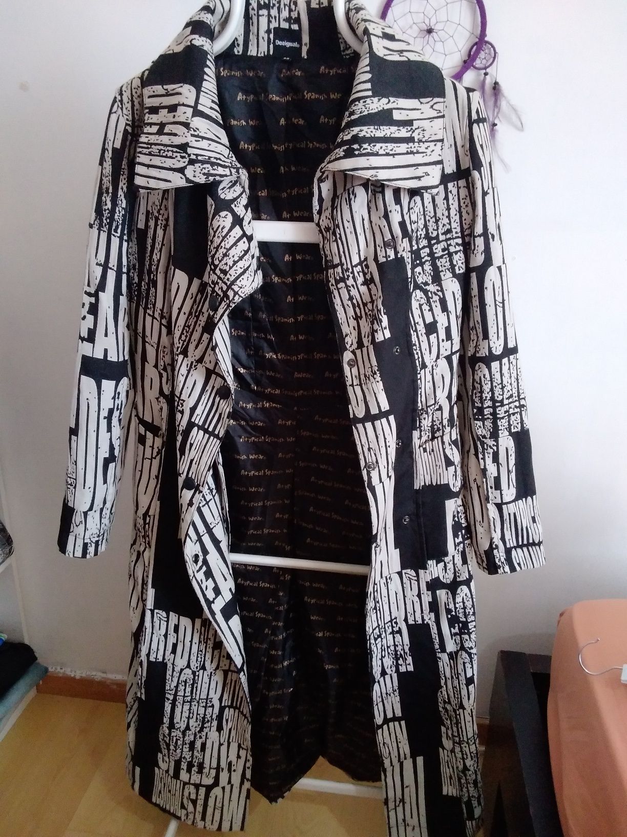 Parka DESIGUAL tamanho 38 médio