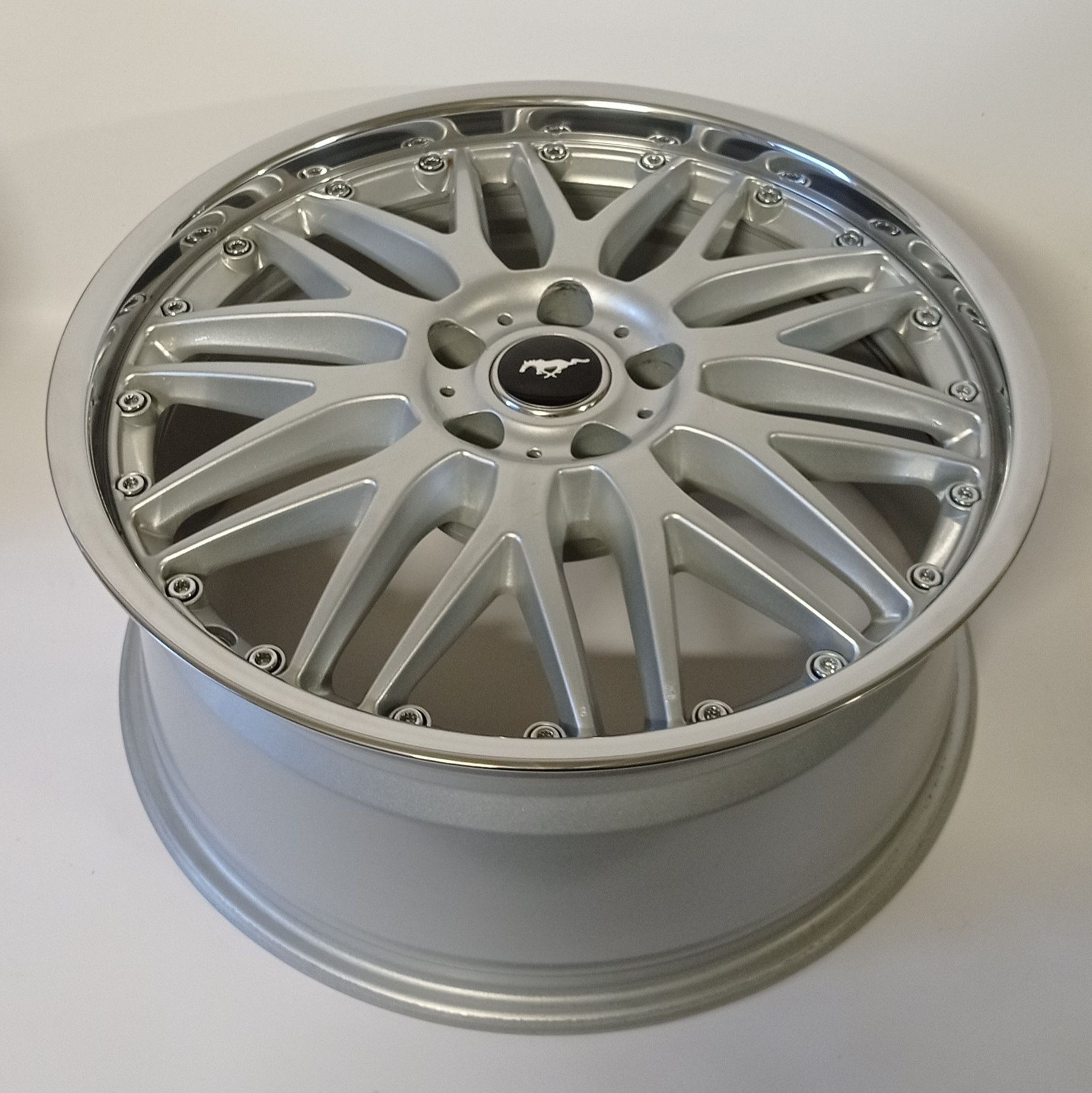 5x114,3 19" ford mustang rant poler