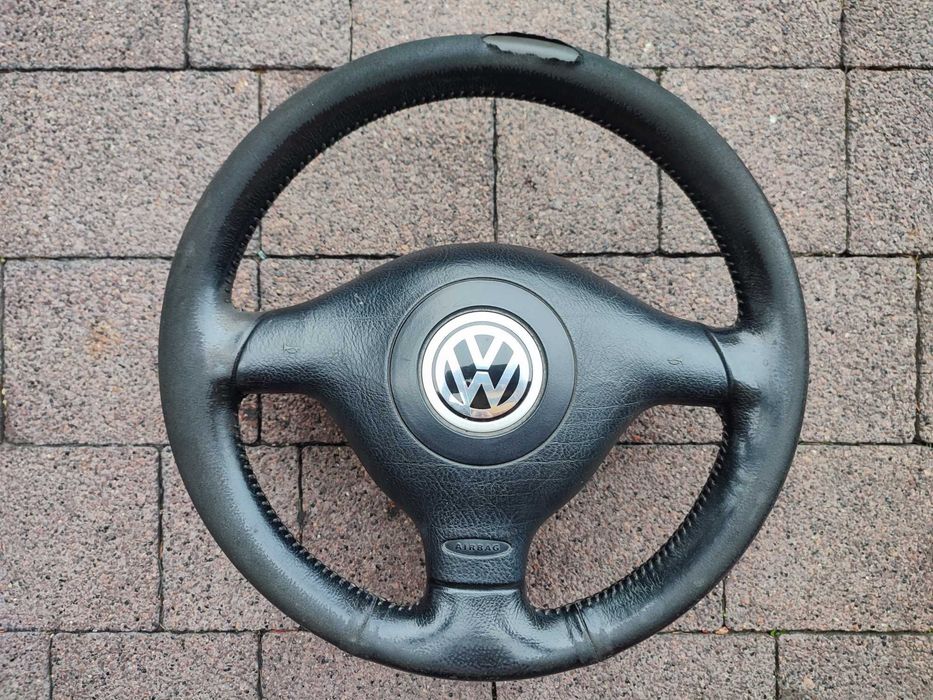Kierownica Trójramienna Skóra VW Golf 4 Passat B5 Bora