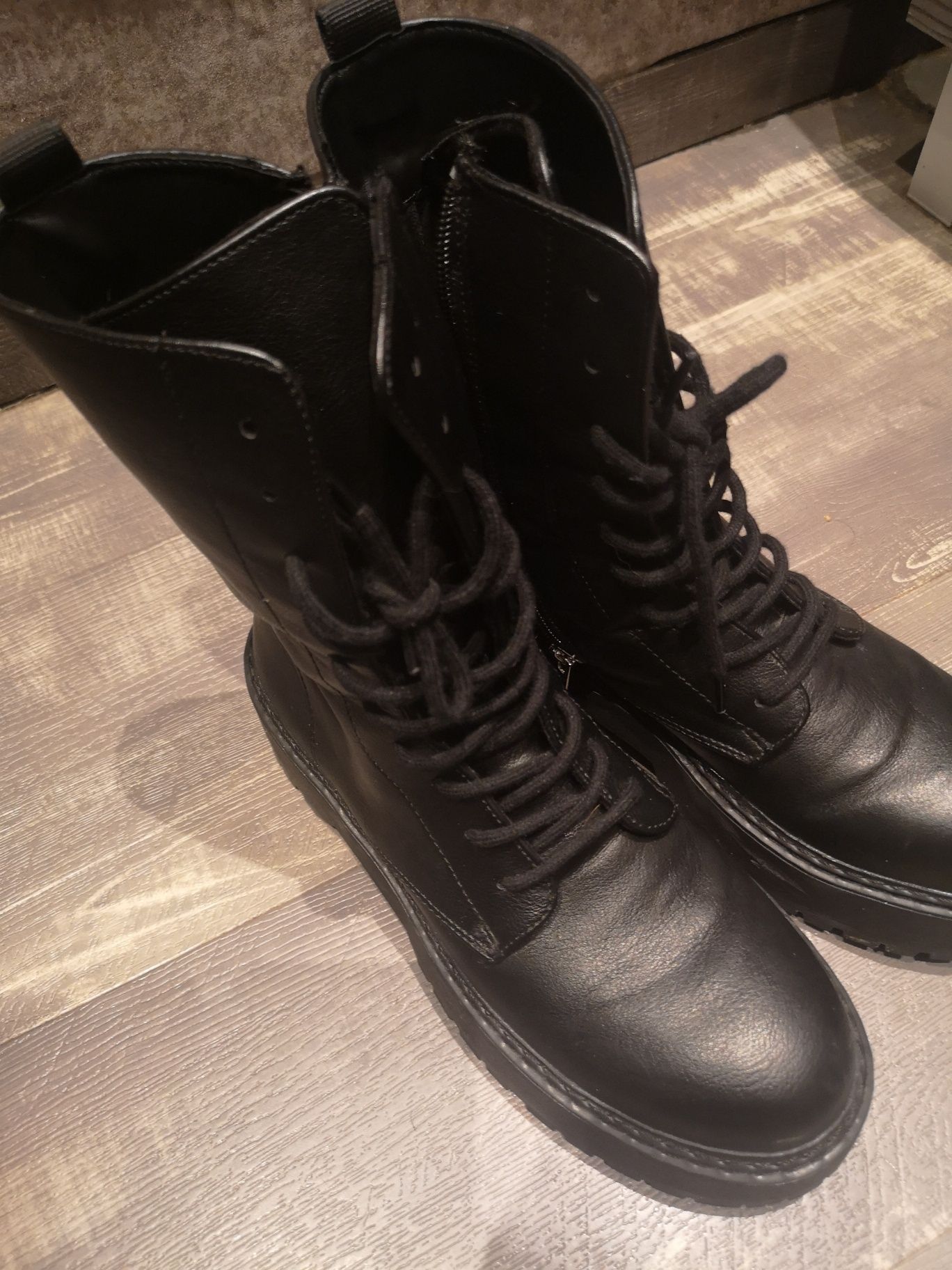 Botas pretas 38 pull & bear